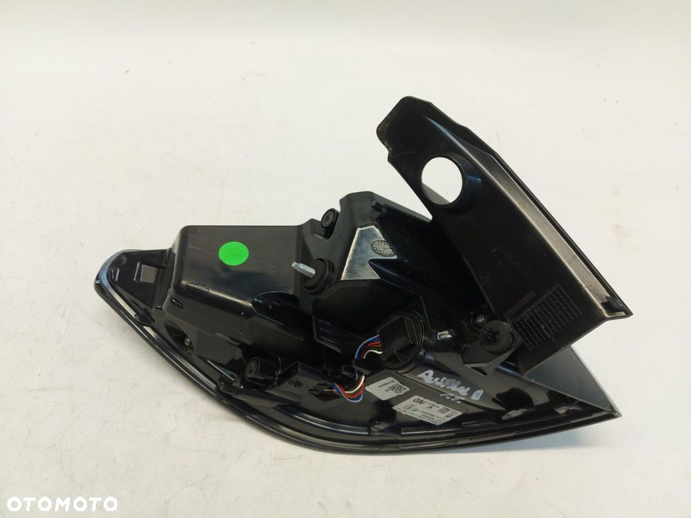 RENAULT AUSTRAL E LAMPA PRAWY TYŁ 265501807R - 3