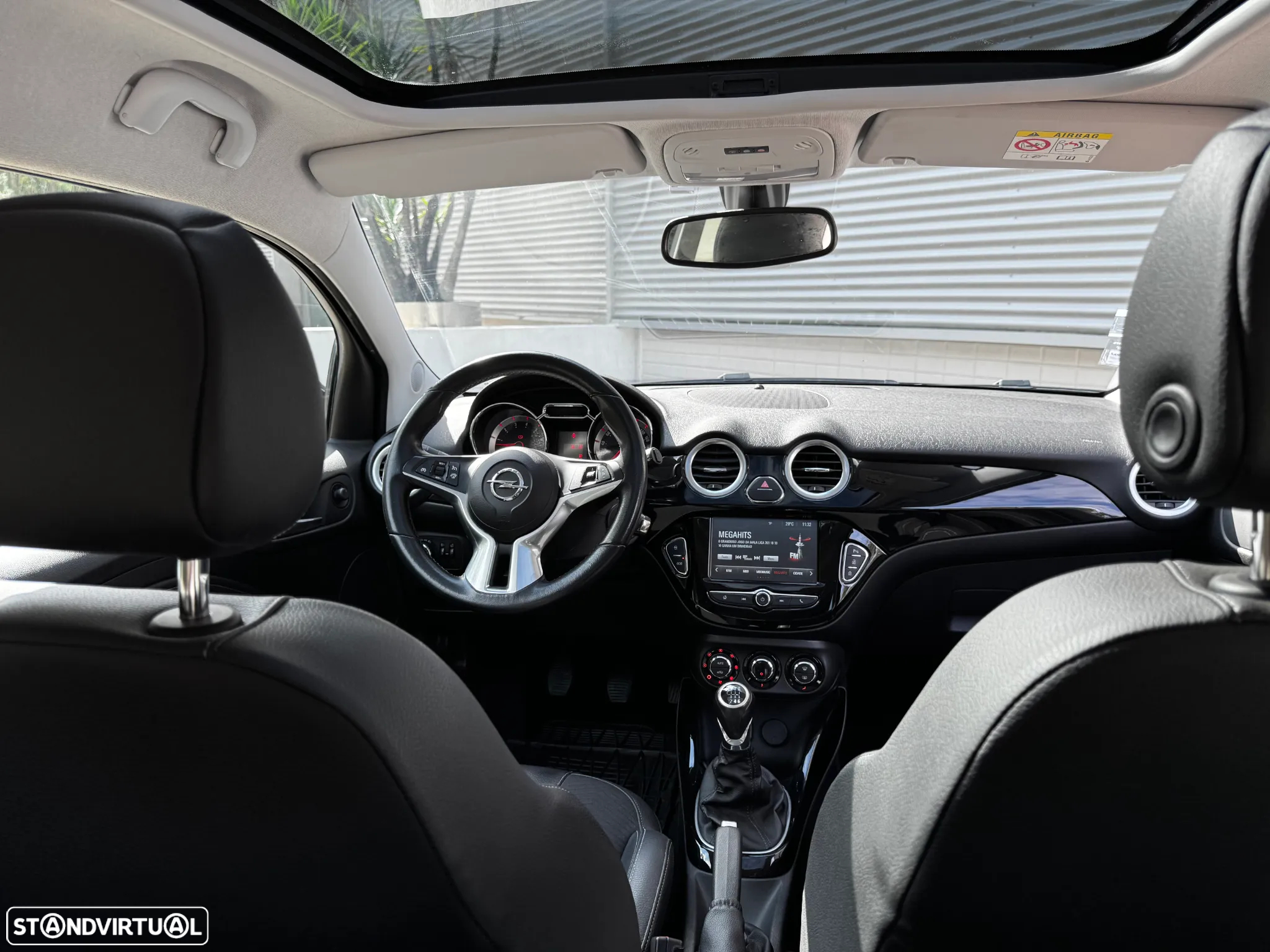 Opel Adam 1.0 T Glam - 17