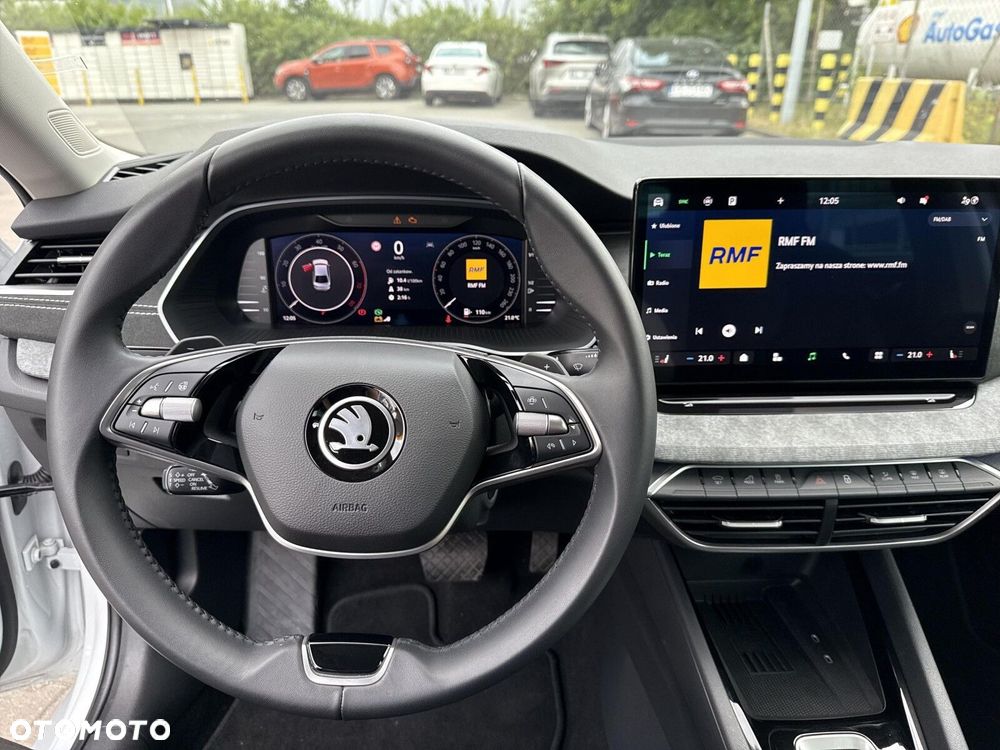 Skoda Octavia 1.5 TSI mHEV Selection DSG - 12