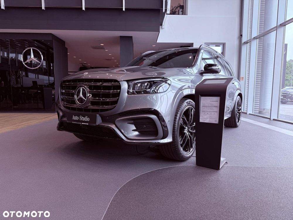 Mercedes-Benz GLS - 8