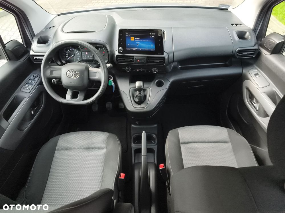 Toyota Proace City Verso 1.5 D-4D Business - 11