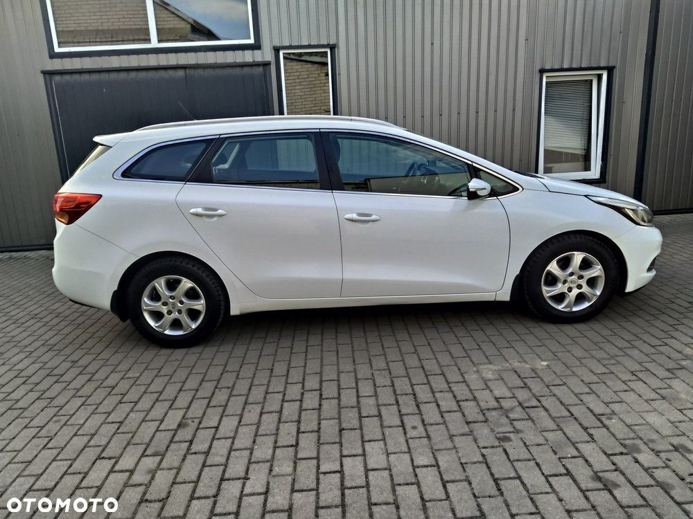 Kia Ceed 1.6 GDI DCT Platinum Edition - 8