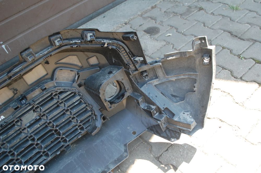 ATRAPA KRATKA ZDERZAK PRZÓD PRZEDNIA 620263520R DACIA DUSTER III - 7