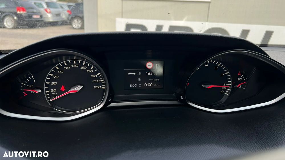 Peugeot 308 - 18