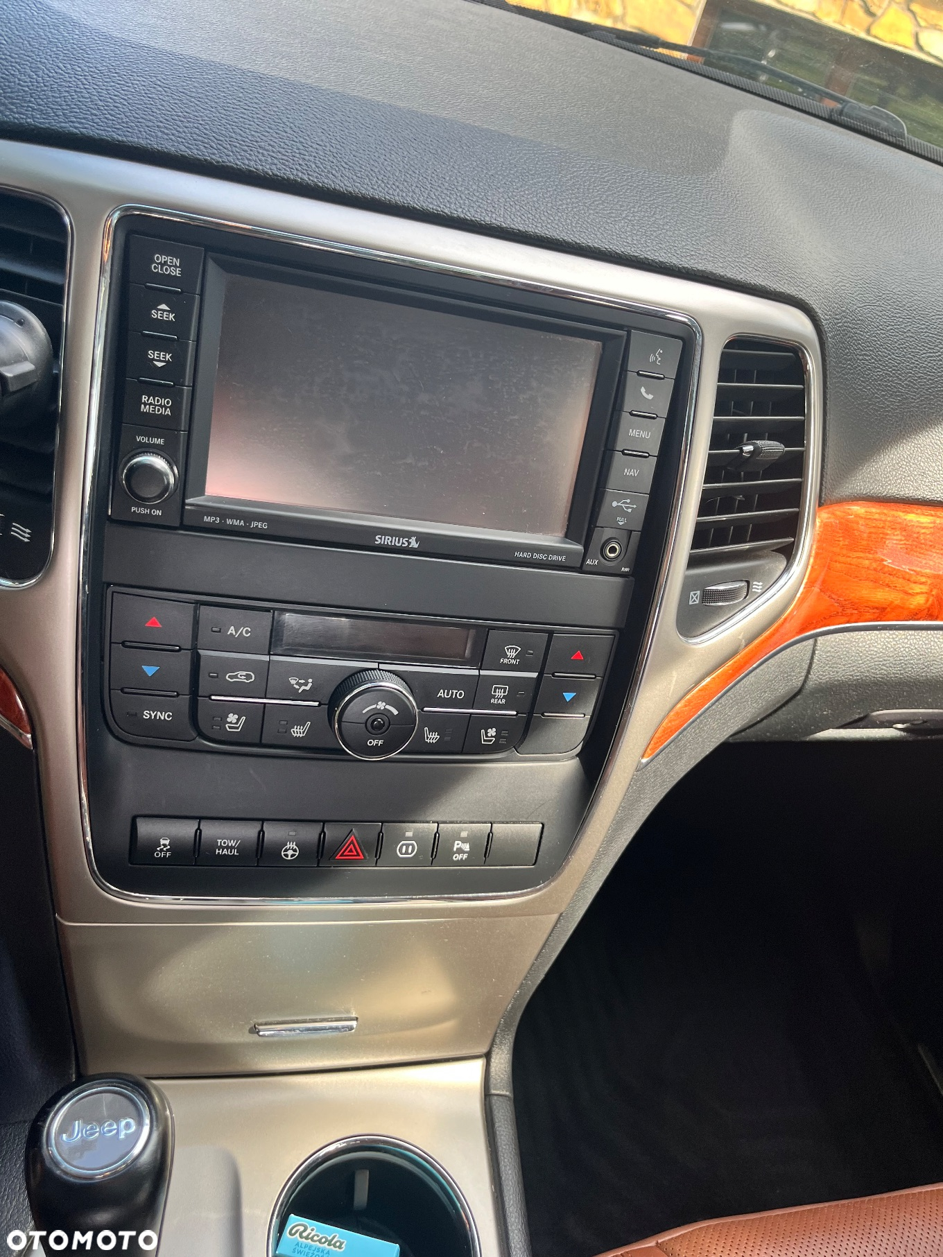Jeep Grand Cherokee 5.7 V8 HEMI 4WD Automatik Overland - 29