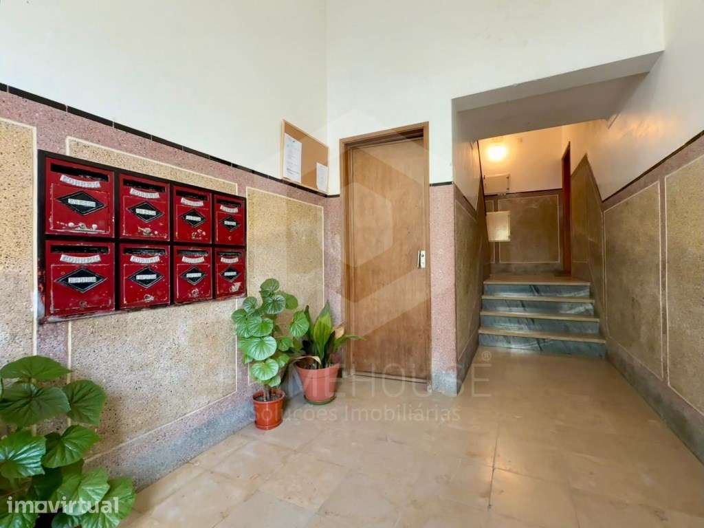 Apartamento T2+1 na zona Central de Palmela - Grande imagem: 3/53