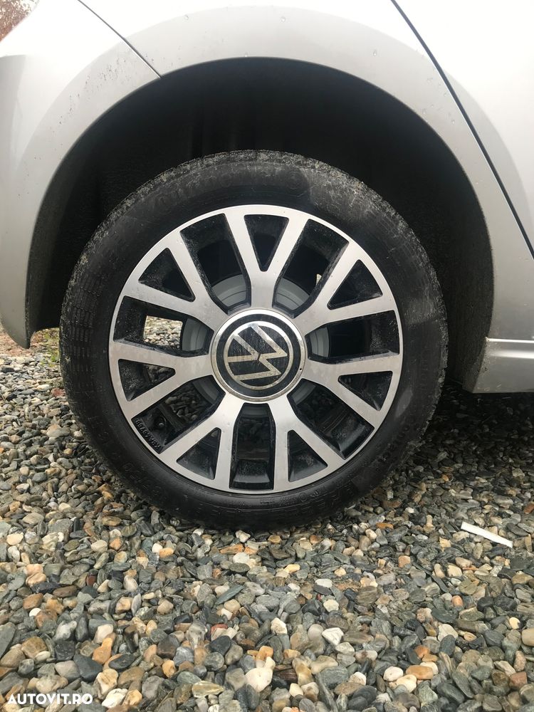 Volkswagen up! - 16