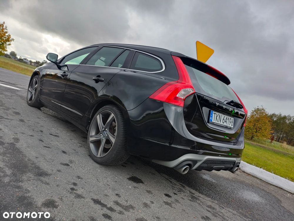 Volvo V60 D3 R-Design - 5