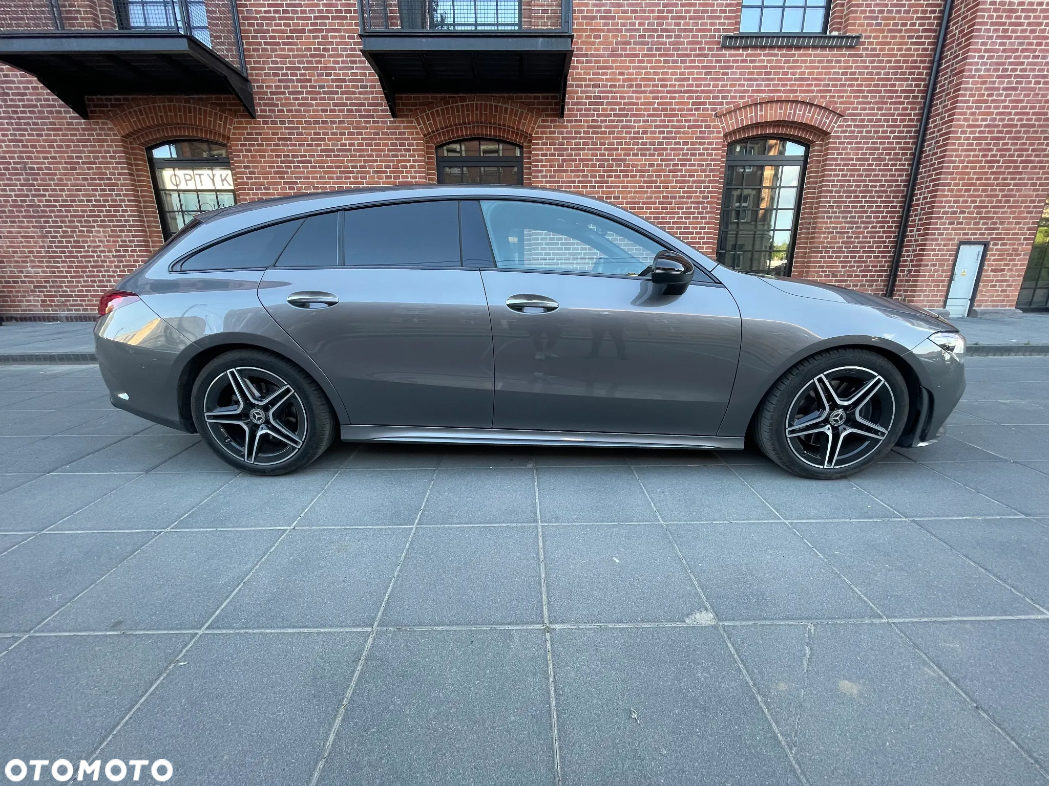 Mercedes-Benz CLA 200 AMG Line 7G-DCT - 17