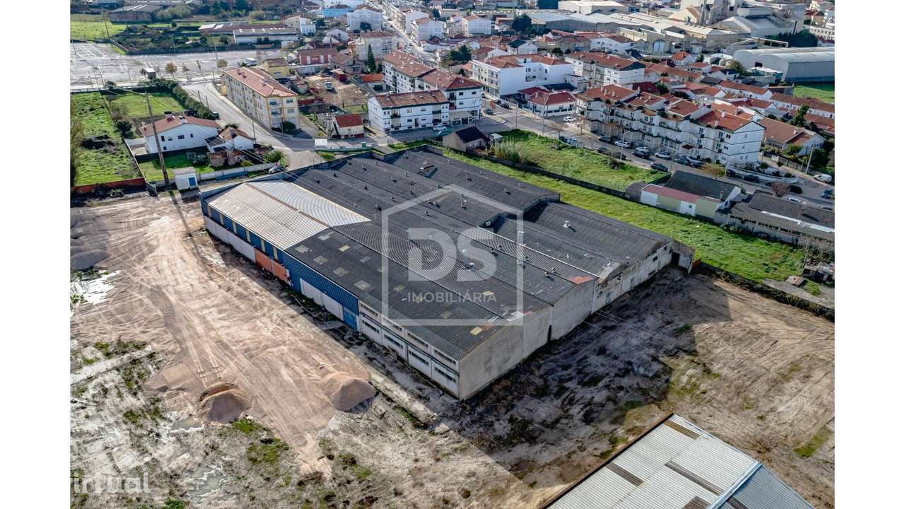 Armazém  Venda em Marinha Grande,Marinha Grande - Grande imagem: 2/16