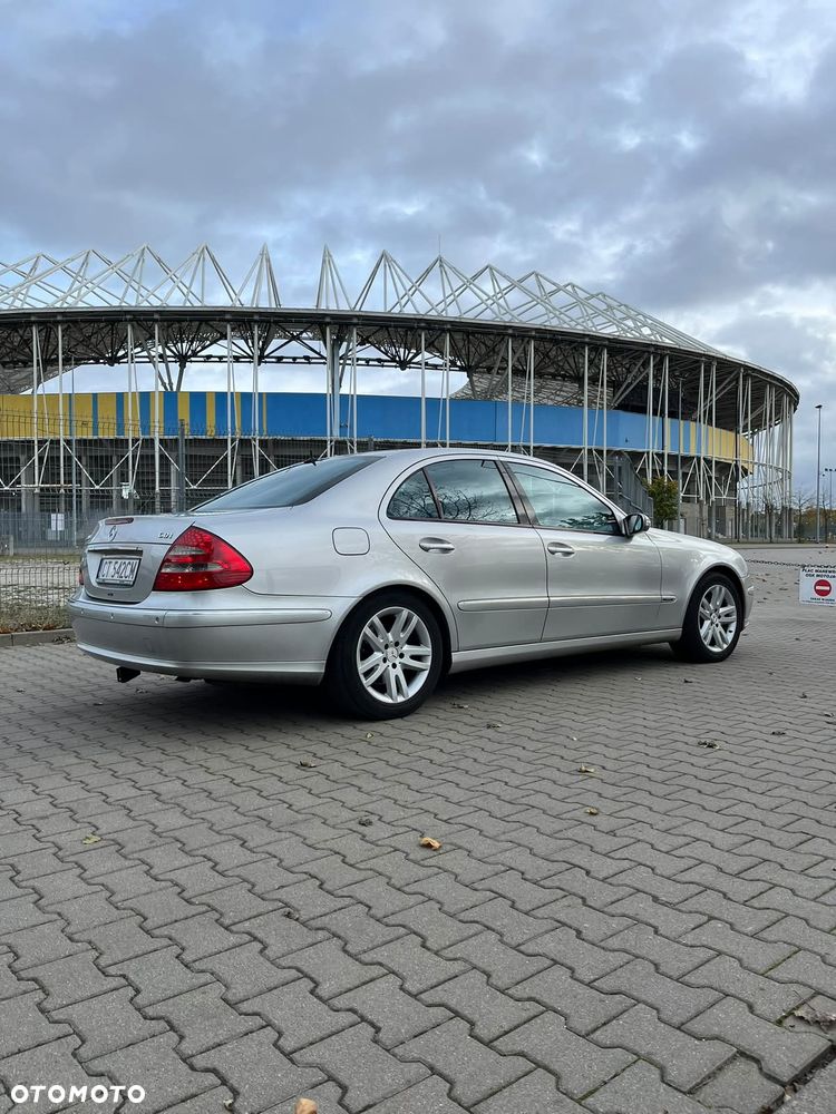 Mercedes-Benz Klasa E 280 CDI Avantgarde DPF - 3