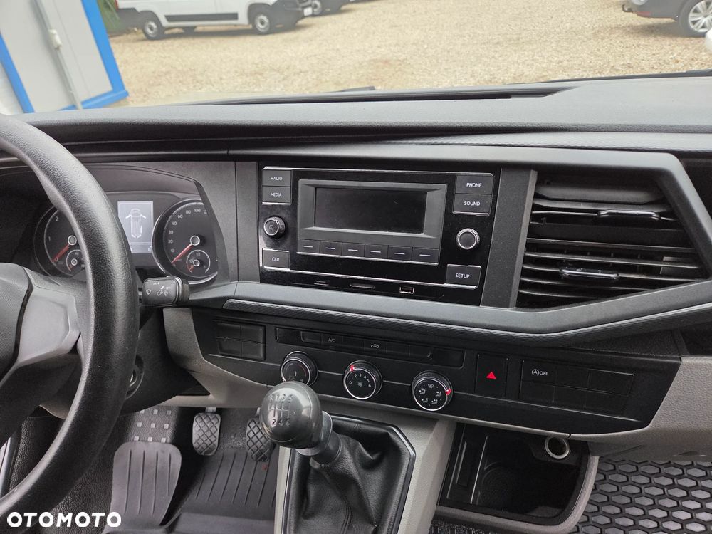 Volkswagen Transporter L2H1 - 28