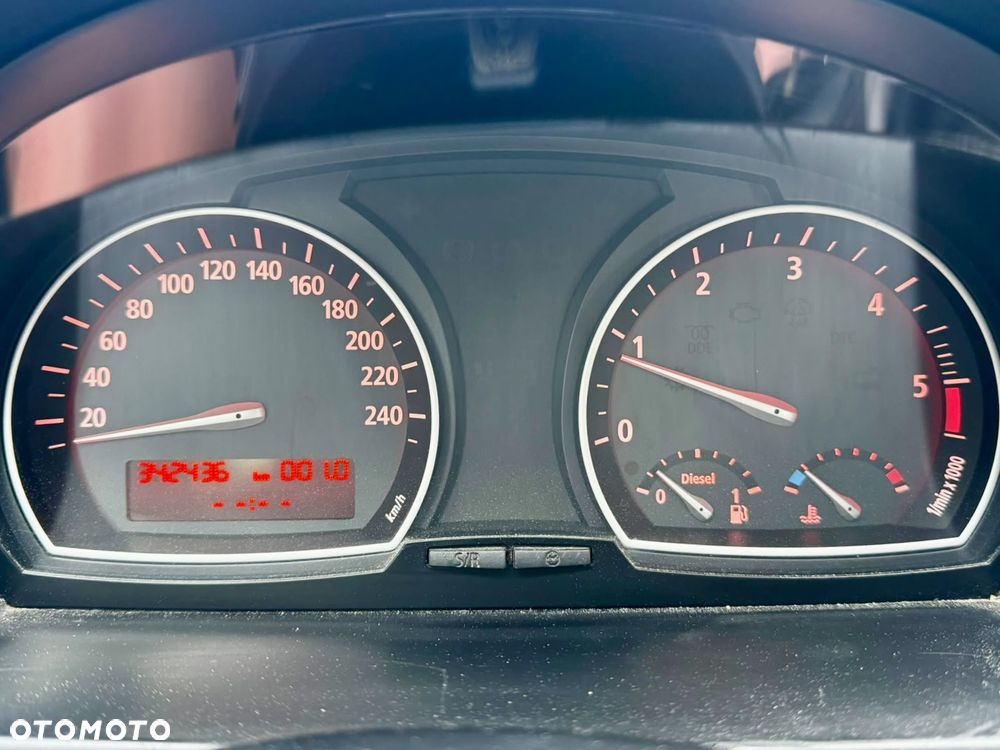 BMW X3 2.0d - 8