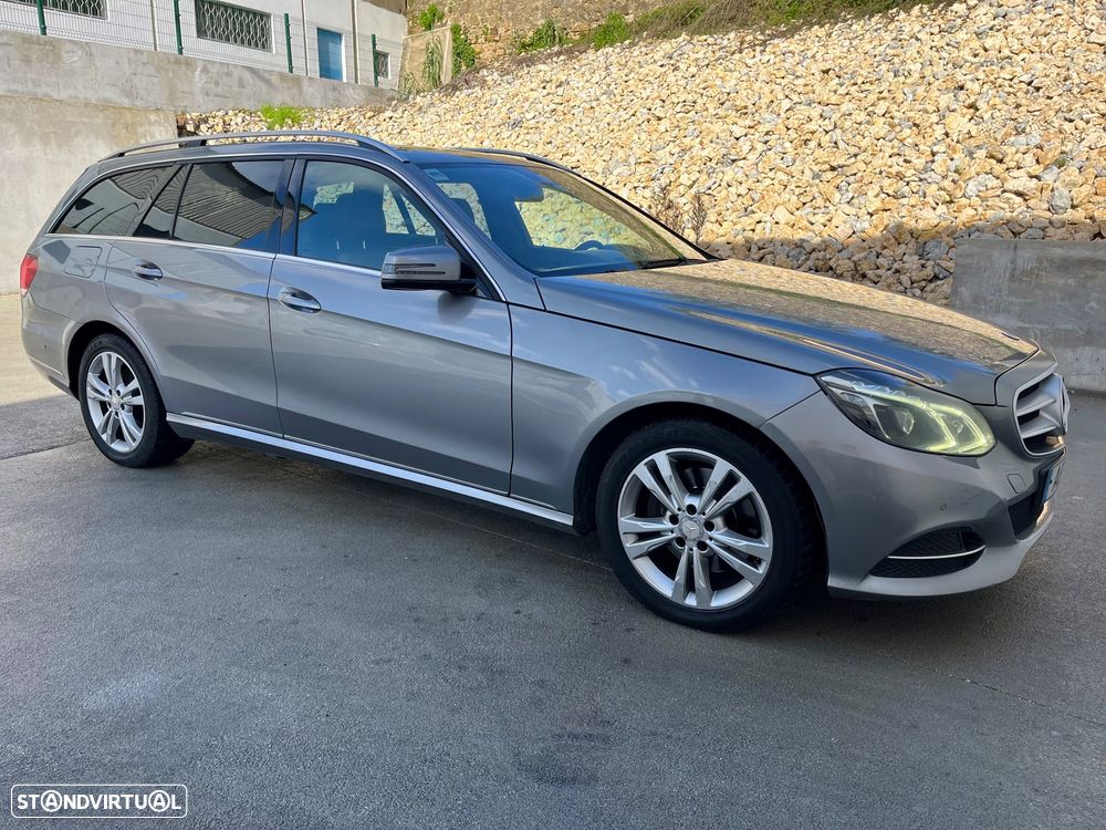 Mercedes-Benz E 300 Bluetec Hybrid Avantgarde - 32