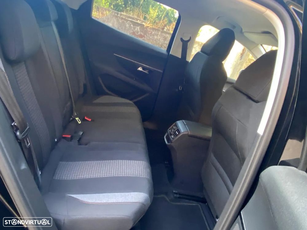 Peugeot 3008 1.5 BlueHDi Style - 16