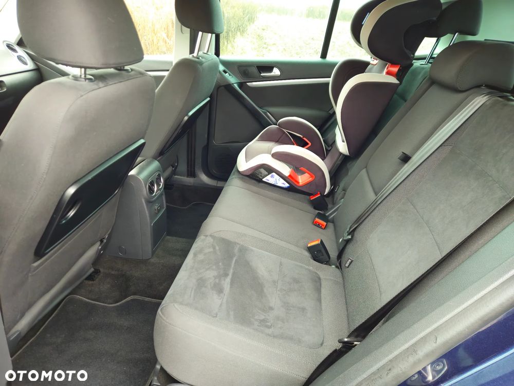 Volkswagen Tiguan 2.0 TDI SCR BlueMotion Technology Sport & Style - 20