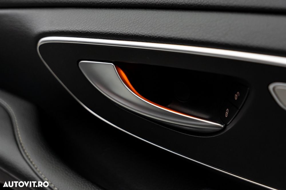 Mercedes-Benz V 300 d 237 CP RWD 9AT - 38