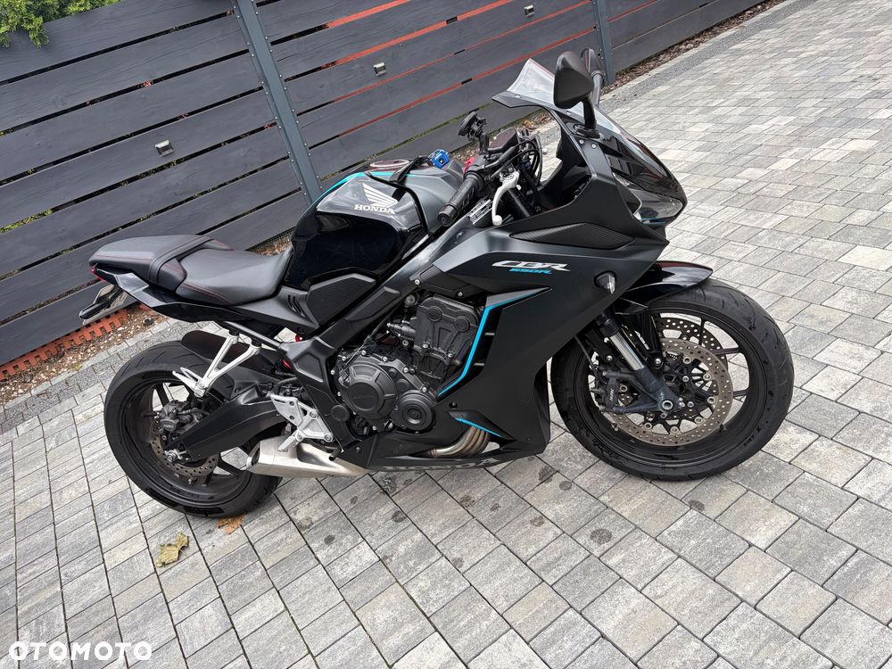 Honda CBR - 11