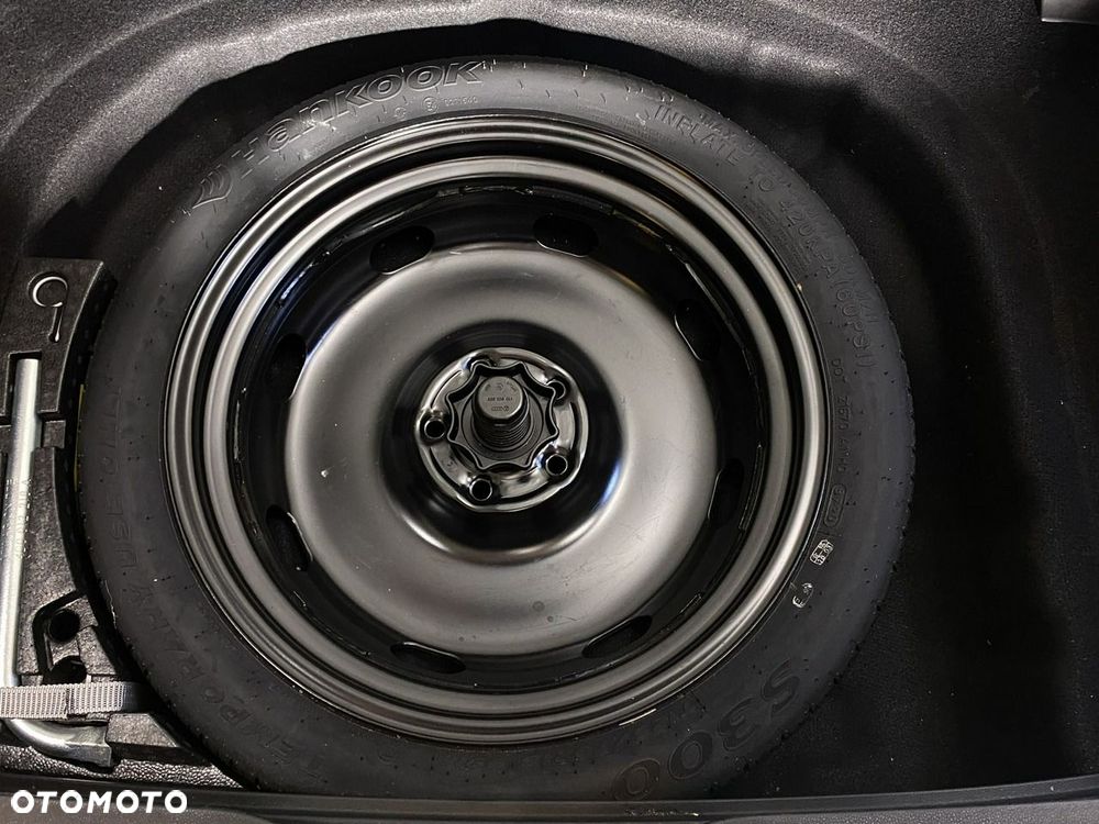 Volkswagen Golf - 19