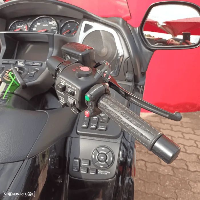 Honda Goldwing 1800 With Landing Gear - 12