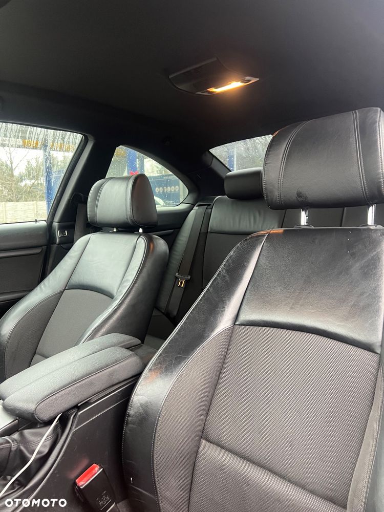 BMW Seria 3 330d - 13