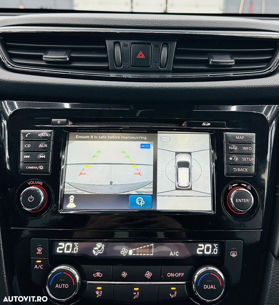 Nissan X-Trail 1.6 dCi ALL-MODE 4x4i Tekna - 32