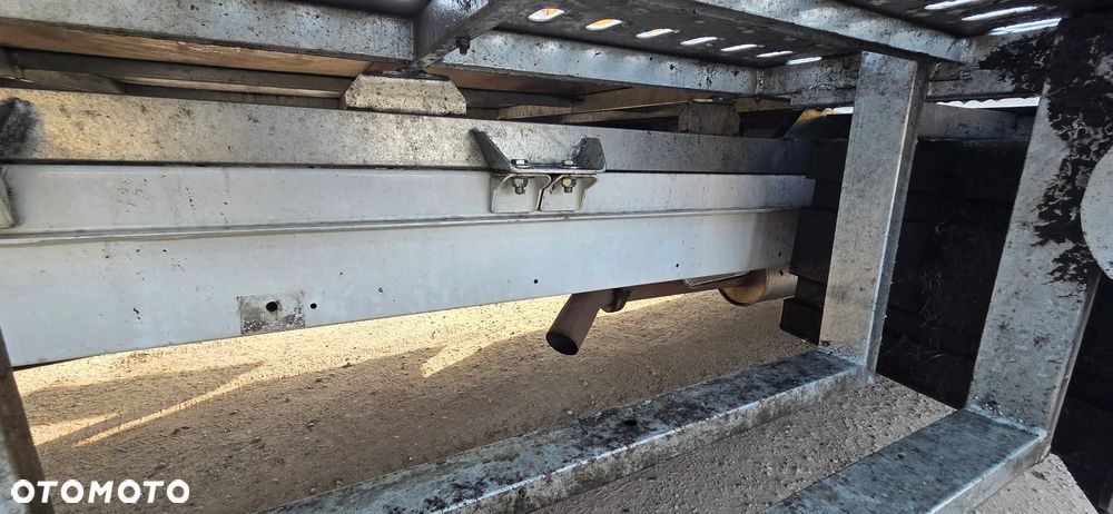 Mercedes-Benz Sprinter - 32