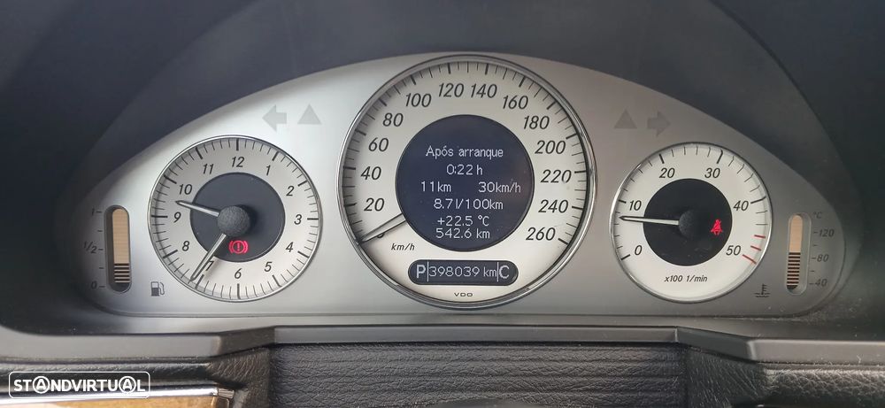 Mercedes-Benz E 220 CDi Executive II Aut. - 1