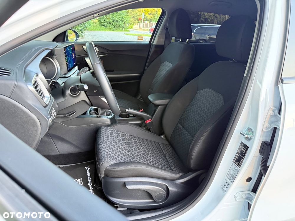 Kia Ceed 1.5 T-GDI S - 6