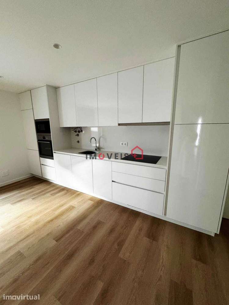 APARTAMENTO T1 – BAROSA - Grande imagem: 2/9