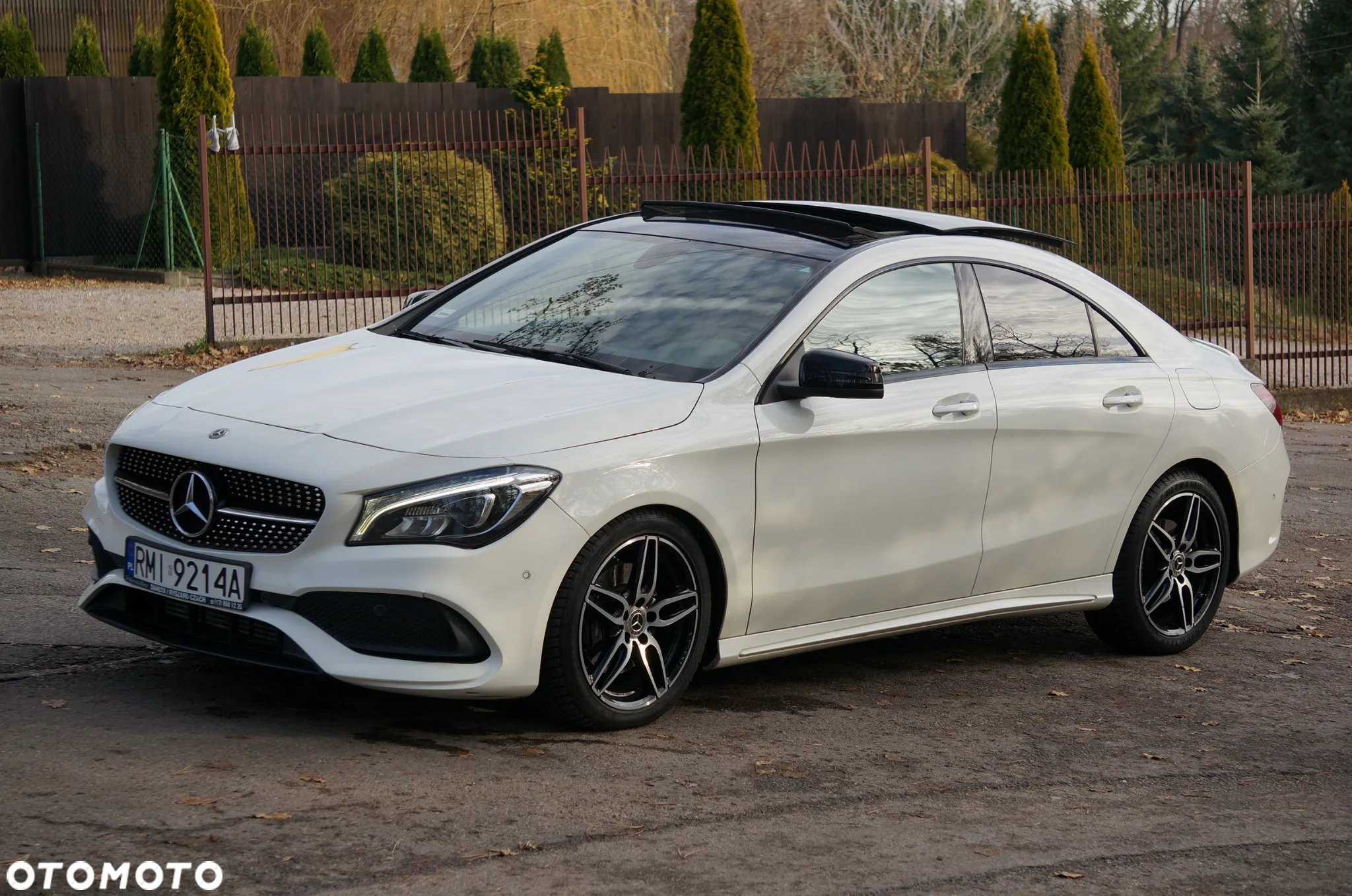 Mercedes-Benz CLA 220 4-Matic AMG Line - 2