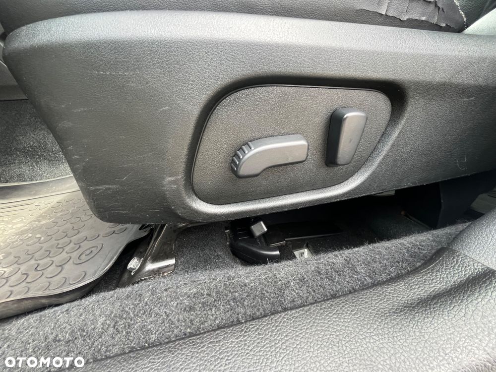 Subaru Forester 2.0XT Platinum Lineartronic EU6 - 30