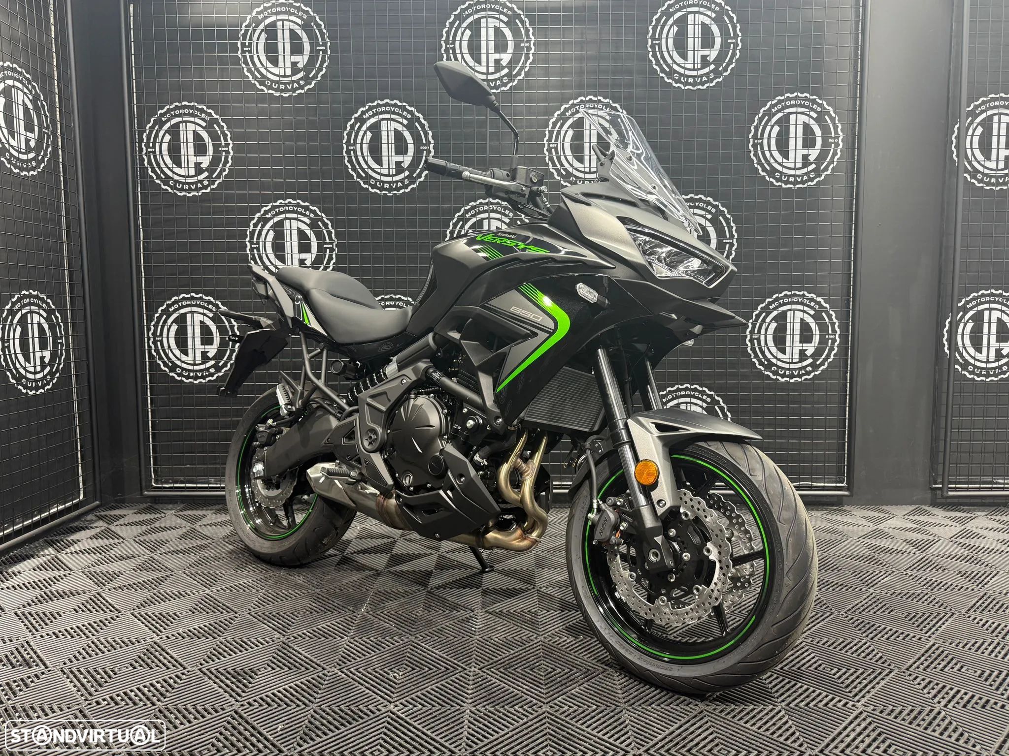 Kawasaki Versys 650 SE 2025 - 1
