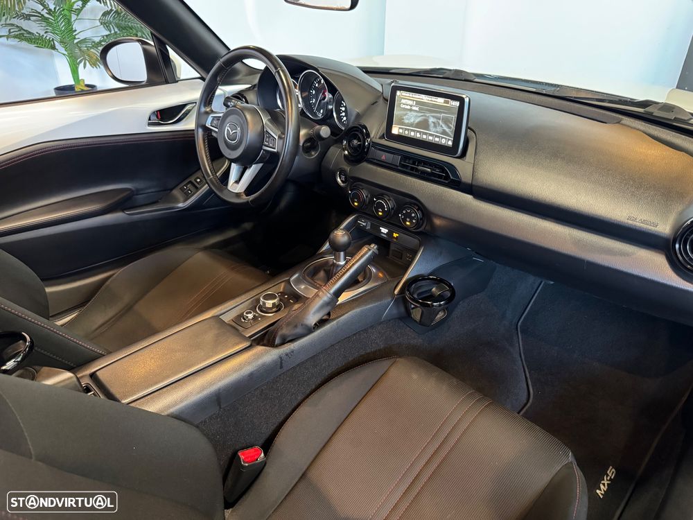 Mazda MX-5 MZR 1.5 Sky.Evolve Navi - 43