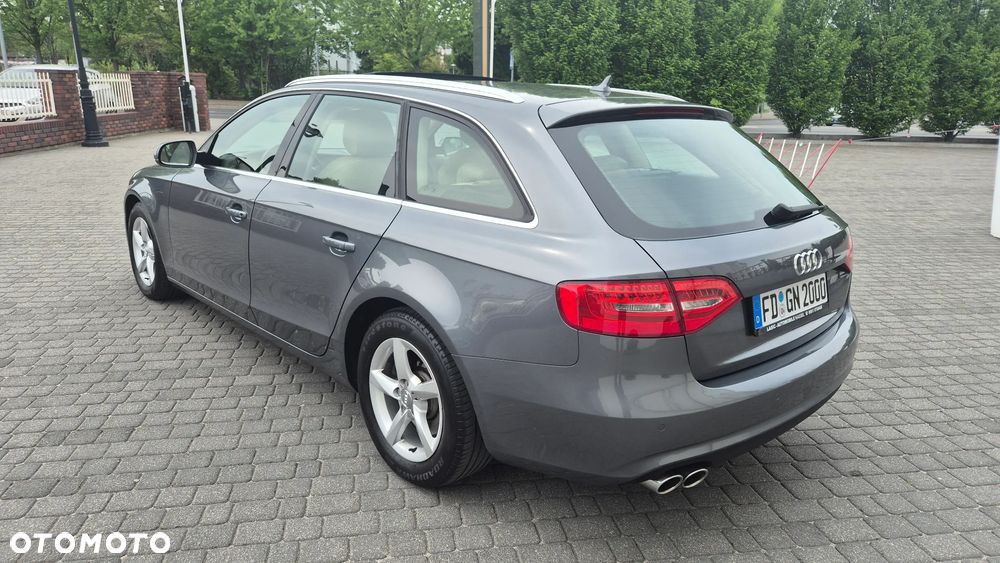 Audi A4 Avant 2.0 TDI DPF clean diesel multitronic Ambiente - 7