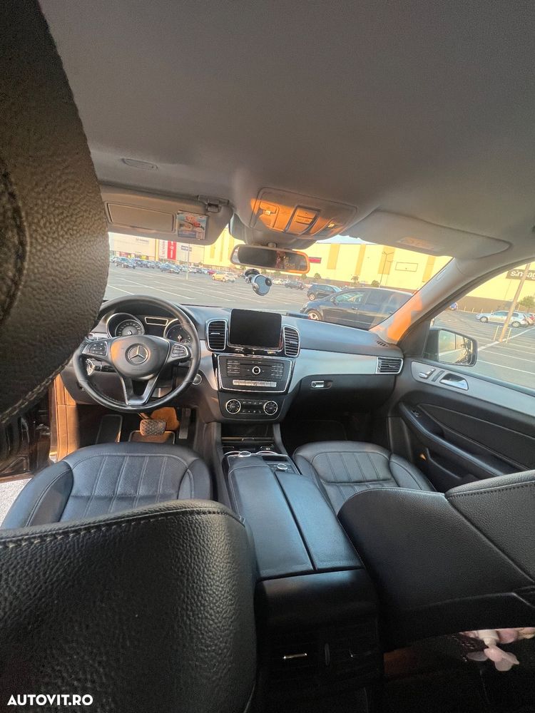 Mercedes-Benz GLE - 13