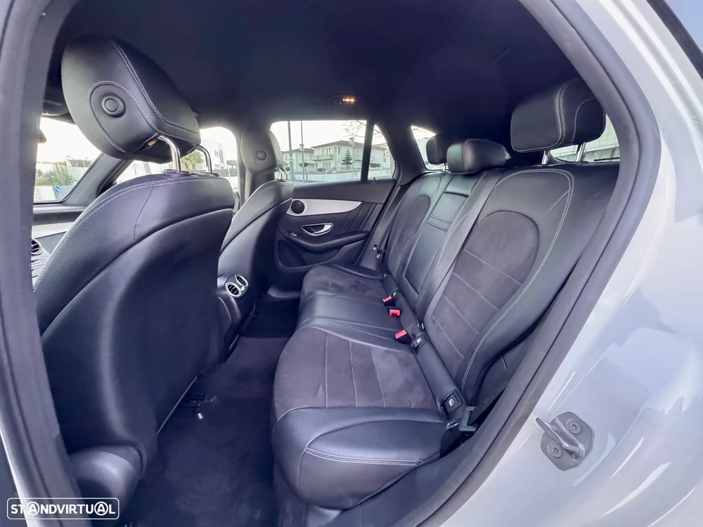 Mercedes-Benz GLC 250 d 4Matic 9G-TRONIC AMG Line - 20