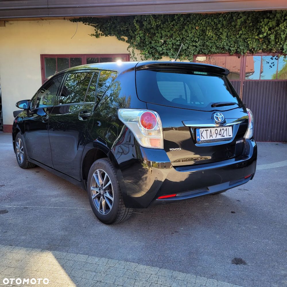 Toyota Verso 1.6 D-4D 5-Sitzer Start/Stop Executive - 6