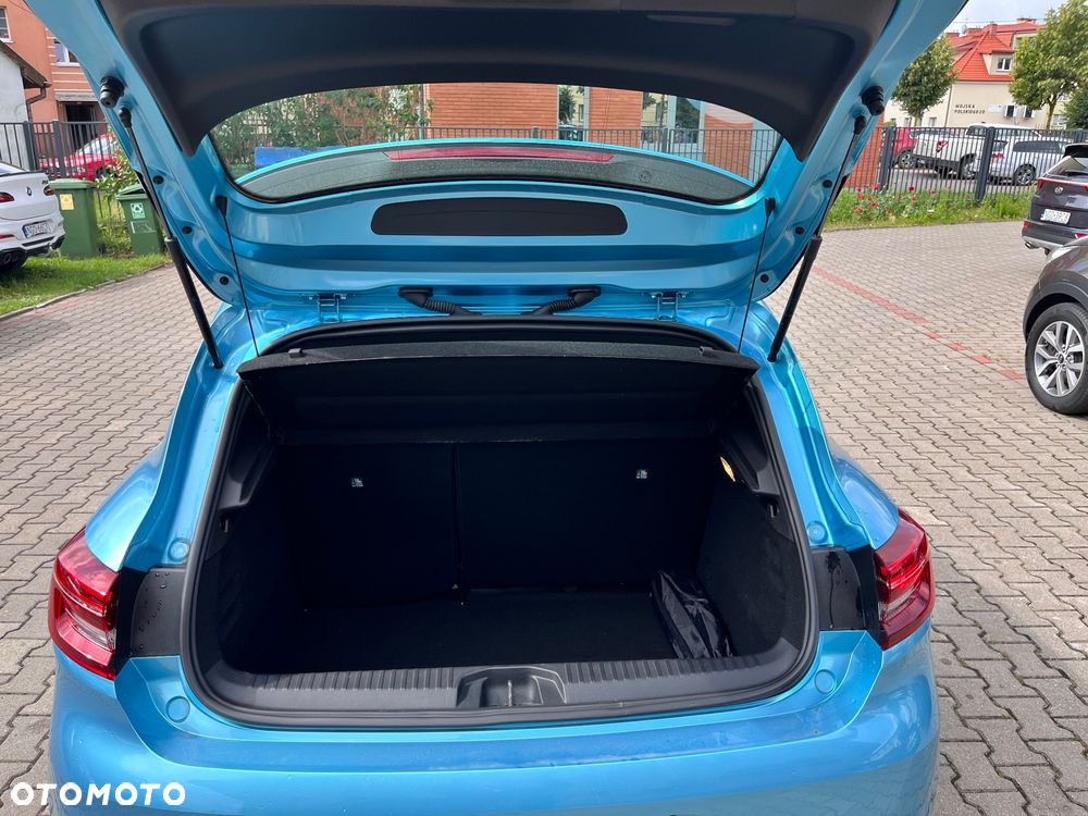 Renault Clio - 22