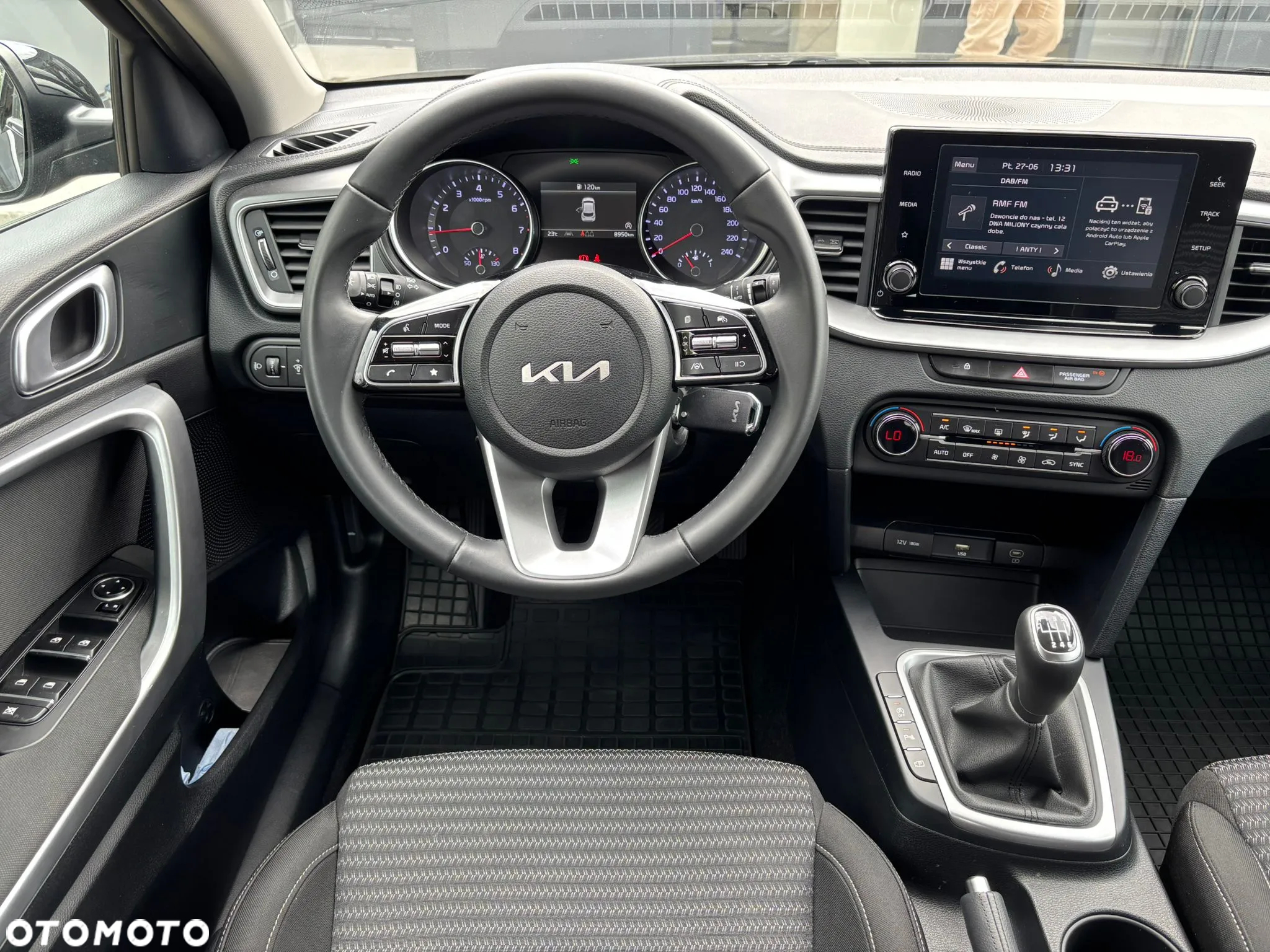 Kia XCeed 1.5 T-GDI M - 39