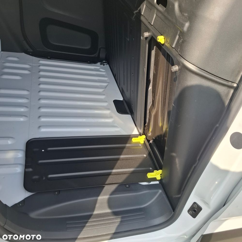 Citroën Berlingo - 32