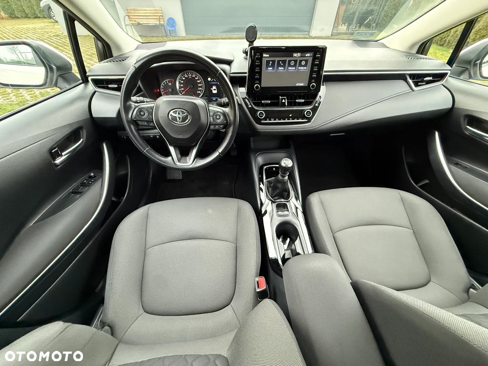 Toyota Corolla 1.5 Comfort - 8