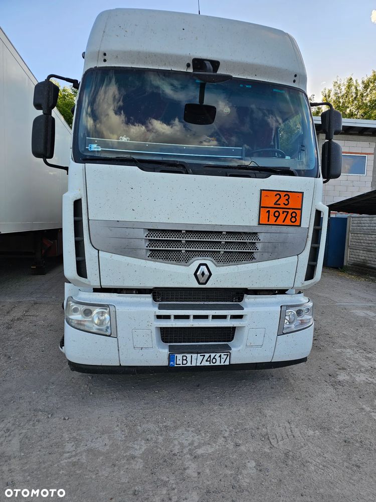 Renault Premium - 1