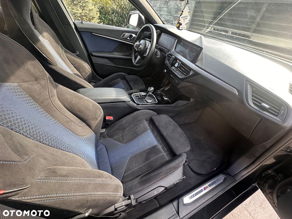 BMW Seria 1 118d M Sport Shadow - 27