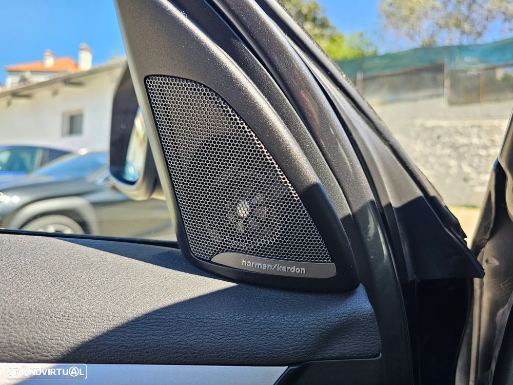 BMW X1 25 e xDrive Corporate Edition - 10