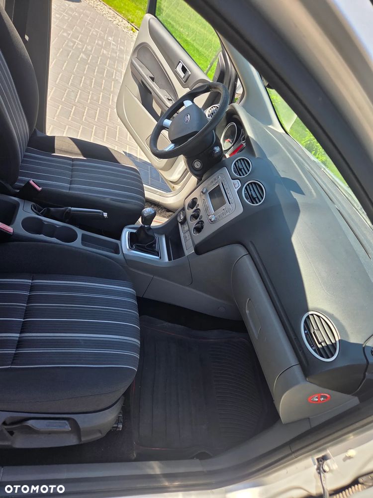 Ford Focus - 14