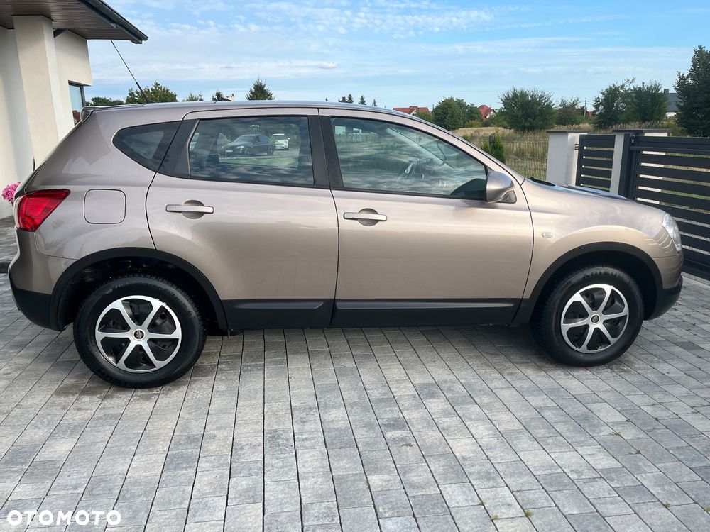 Nissan Qashqai - 4