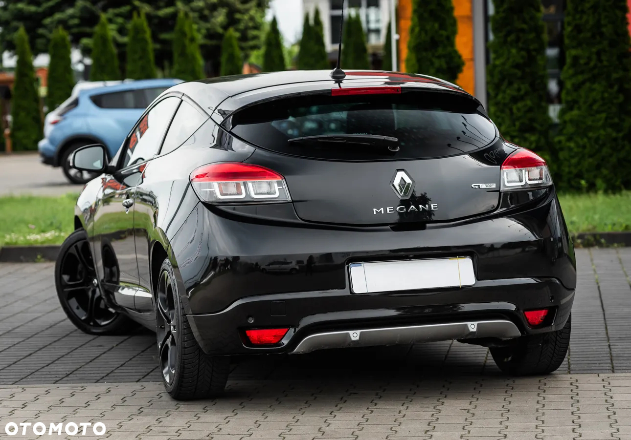 Renault Megane 220 GT - 8