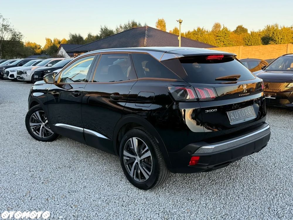 Peugeot 3008 1.6 PureTech Hybrid PHEV Allure Pack S&S EAT8 - 10