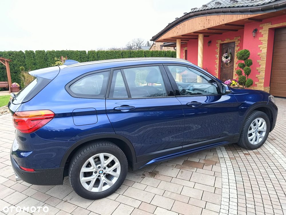 BMW X1 xDrive18d Sport Line - 17
